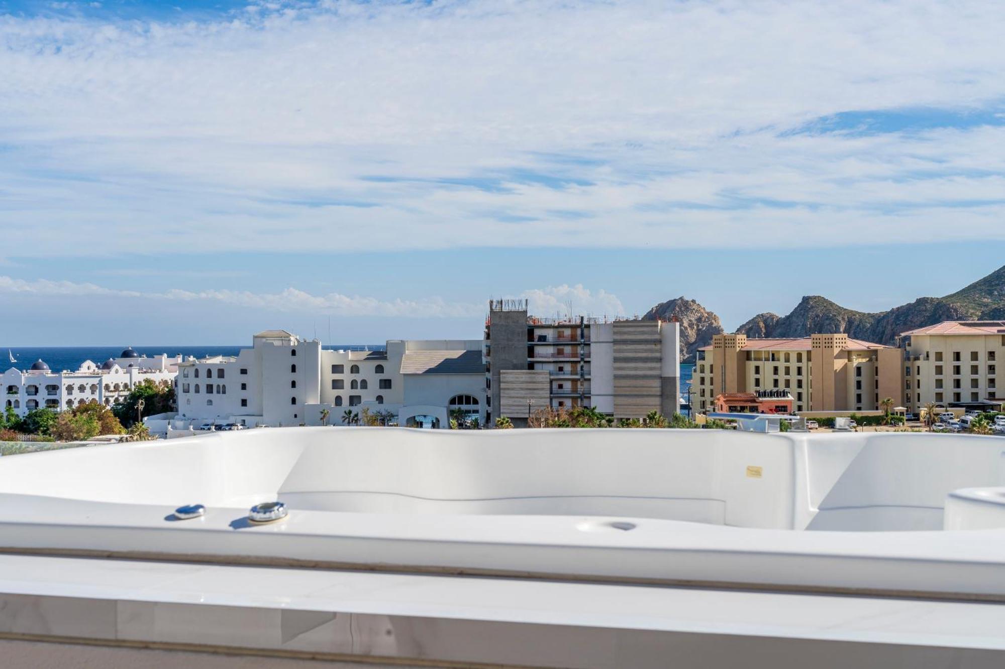 Luxury Apartment With Pool And Jacuzzi On Terrace In Medano Cabo San Lucas Exterior photo